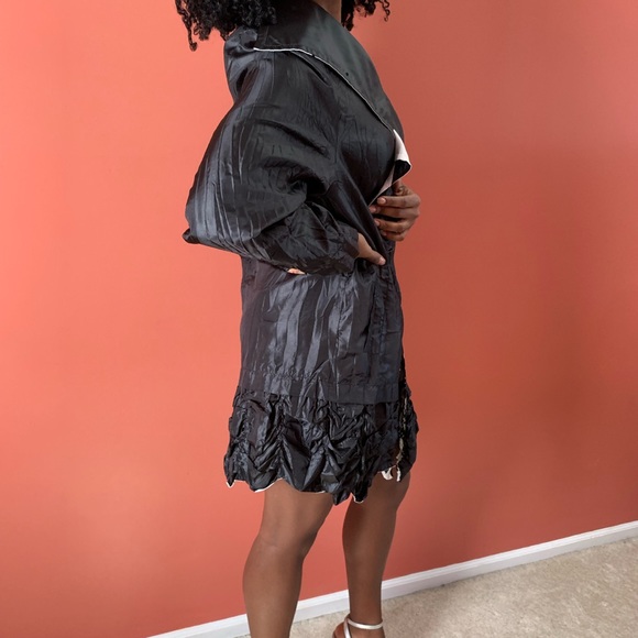 Yellow, white and black reversible jacket - Picture 2 of 8